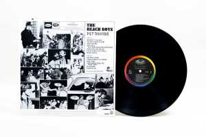 Two Analogue Productions 200g vinyl Beach Boys records - 3