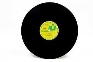 Pirana 'Pirana' Australian Prog Rock vinyl record - 3