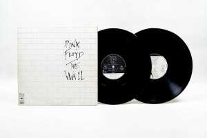 Two Pink Floyd vinyl albums - 4