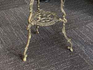 Pair of Italian-style marble-top wine tables - 5