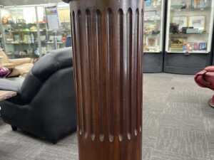 Fluted timber pedestal stand - 4
