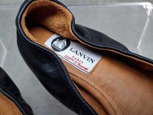 Two pairs of women's designer-style shoes - 3