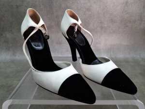 Two pairs of women's designer-style shoes - 4