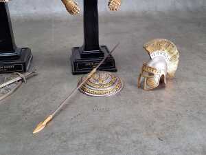Five armoured warrior figures - 6