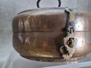 Indian traditional brass chapati box - 3