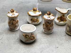Mid-century Japanese ceramics - 4