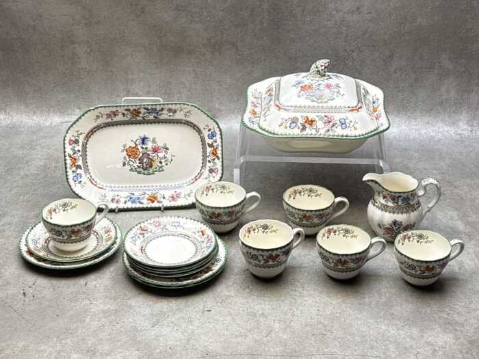 Spode 'Chinese Rose' porcelain part setting