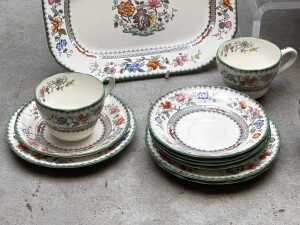 Spode 'Chinese Rose' porcelain part setting - 4
