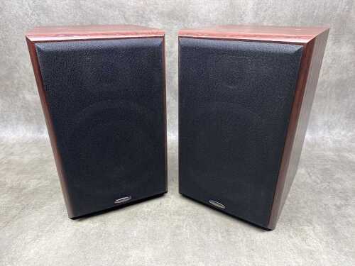 Pair of Cambridge Audio Ref.3 bookshelf speakers