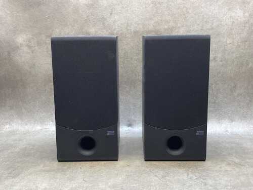 Yamaha bookshelf speakers