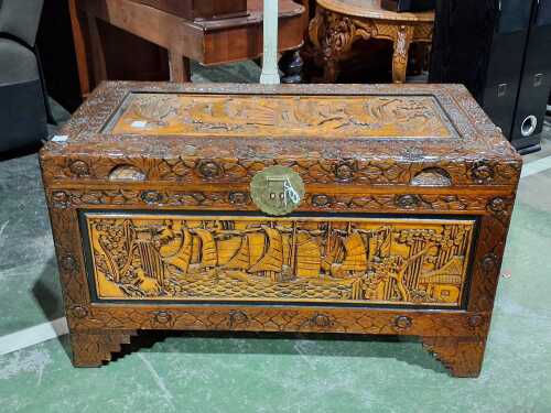 Chinese camphorwood chest