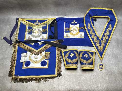 Masonic regalia