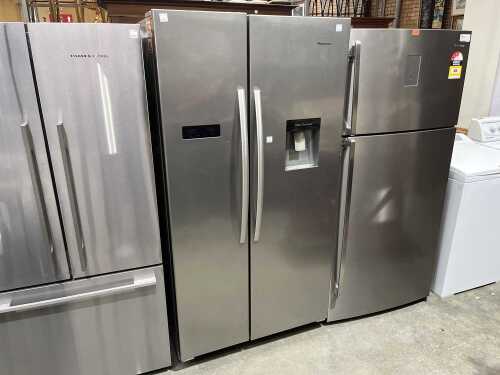 Hisense 610L French door refrigerator