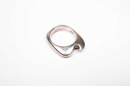 A Georg Jensen ring in sterling silver