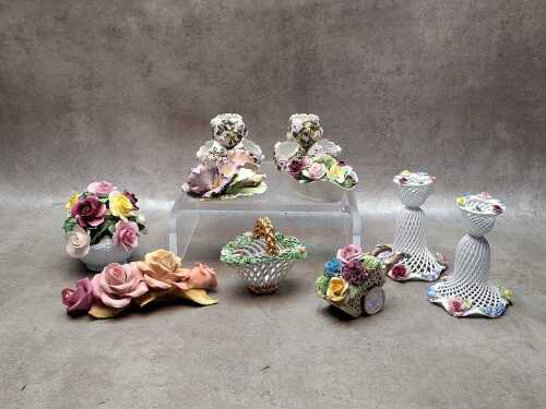 Decorative porcelain flowers