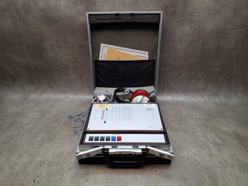 Vintage Oscilla DS 781 Screening Audiometer