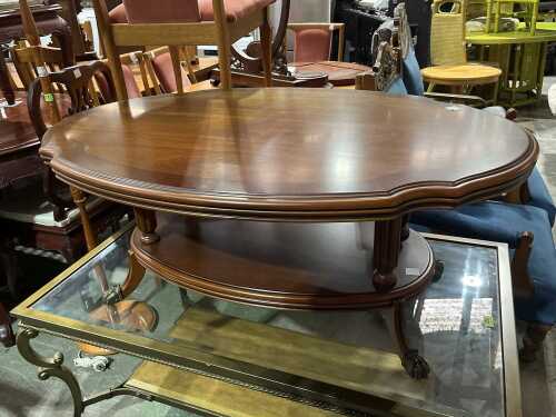 Two-tier oval coffee table