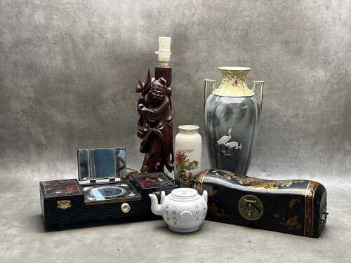 Vintage Oriental decorative items