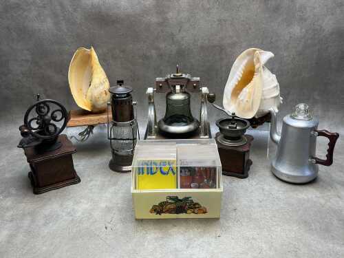Vintage decorative items