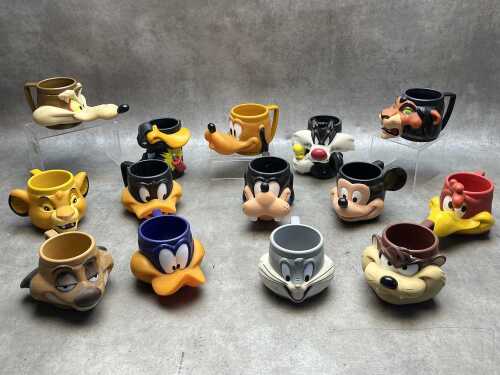 Collection of Looney Tunes plastic mugs