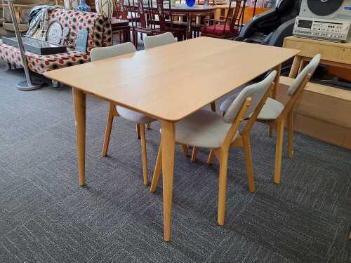 Mid-century style five-piece dining suite (boxed)
