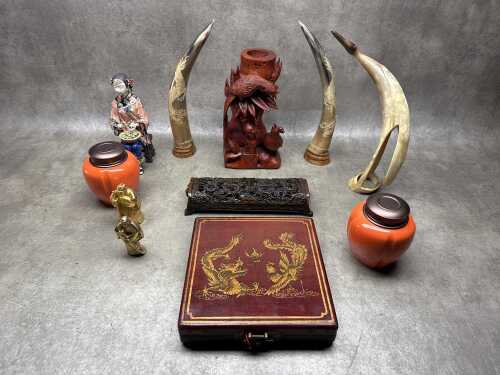 Oriental decorative items