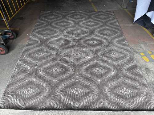 Modern rug