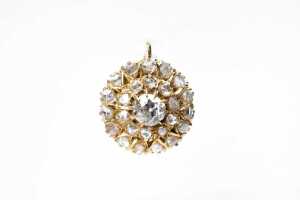A pair of antique diamond earrings in 18 carat yellow gold - 2