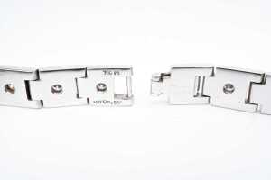 A diamond bracelet in 18 carat white gold and platinum - 4