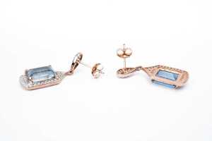A pair of aquamarine and diamond earrings in 14ct rose gold - 3