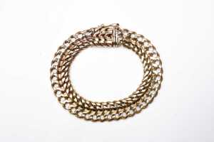 A fancy link bracelet in 14 carat yellow gold - 2