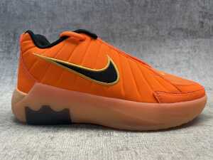 Nike Lebron Witness IX (GS) size US 4 kids - 2