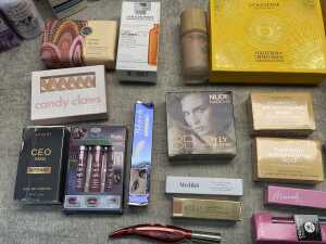Group of beauty products - 5