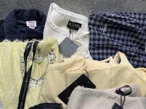 Group of Women's clothing size XS - 3