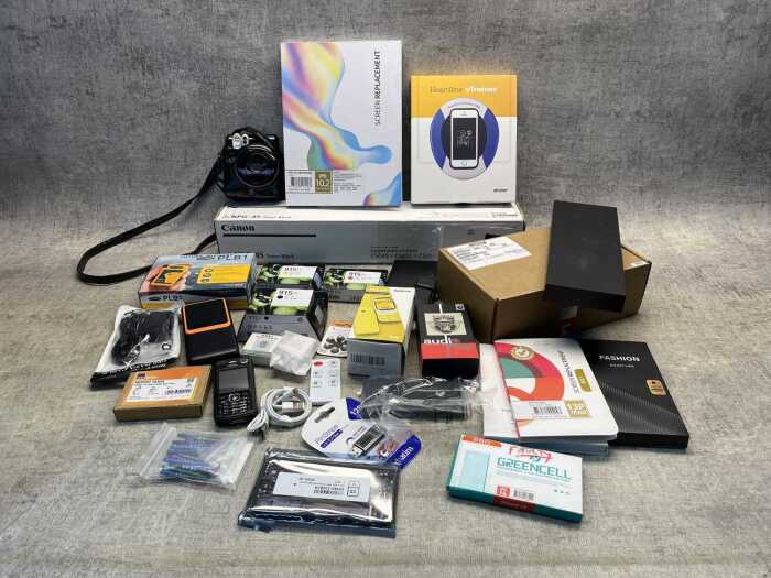 Group of tech