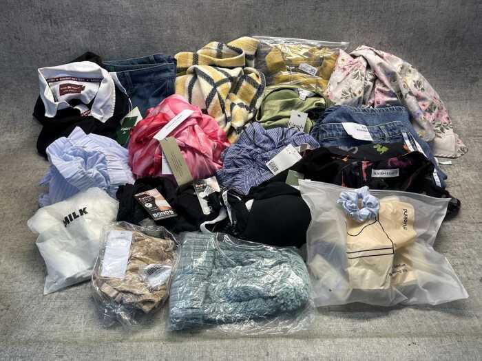 Group of Women's clothing size XL