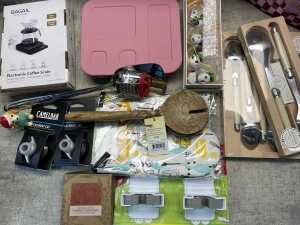Group of homewares - 4