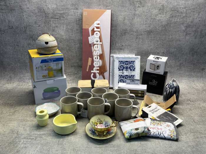 Group of homewares