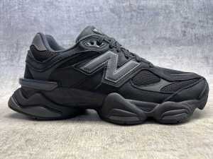 New Balance 9060 size US 8 - 2