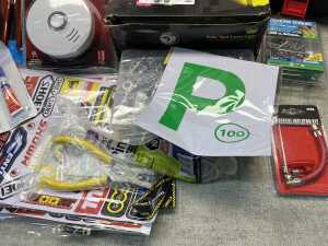 Group of garage/outdoor products - 6