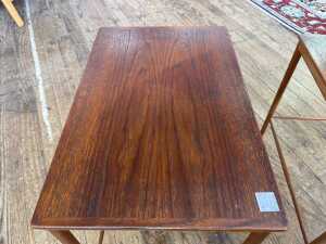 Two mid-century teak nesting side tables - 5