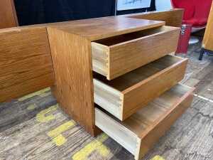 Mid-century teak combined bedside and bedhead - 2