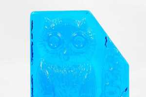 Eneryda Glasbruk mid-century solid glass owl sculpture in blue, c.1970 - 2
