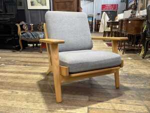 Hans Wegner GE290 plank chair reproduction