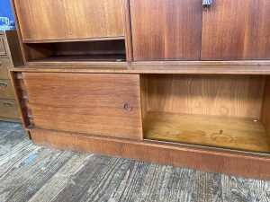 Danish mid-century modular teak wall unit - 5