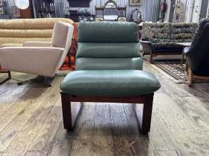 Tessa T8 mid-century lounge chair - 2