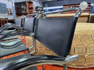 Set of four cantilever armchairs - 6