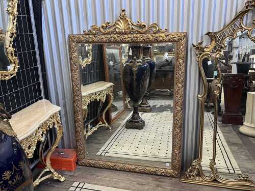 Gilt frame bevelled edge mirror