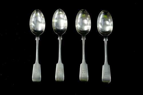 Set of four Victorian English sterling silver teaspoons, weight 93g
