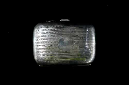 Antique English sterling silver cigarette case, weight 51g